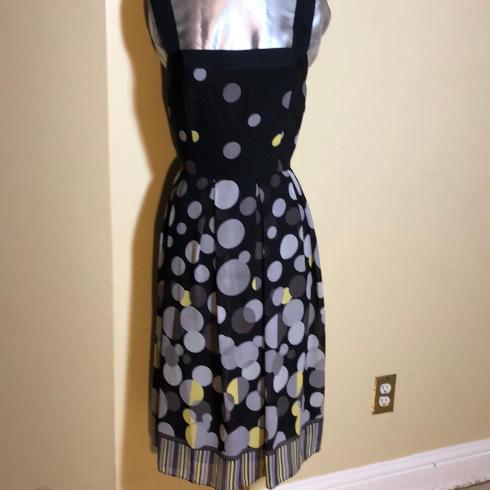 💥2 for 25💥Studio 1 size 8 multi color sleeveless